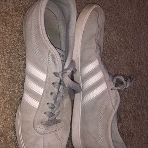 Authentic women’s adidas sneakers 9.5